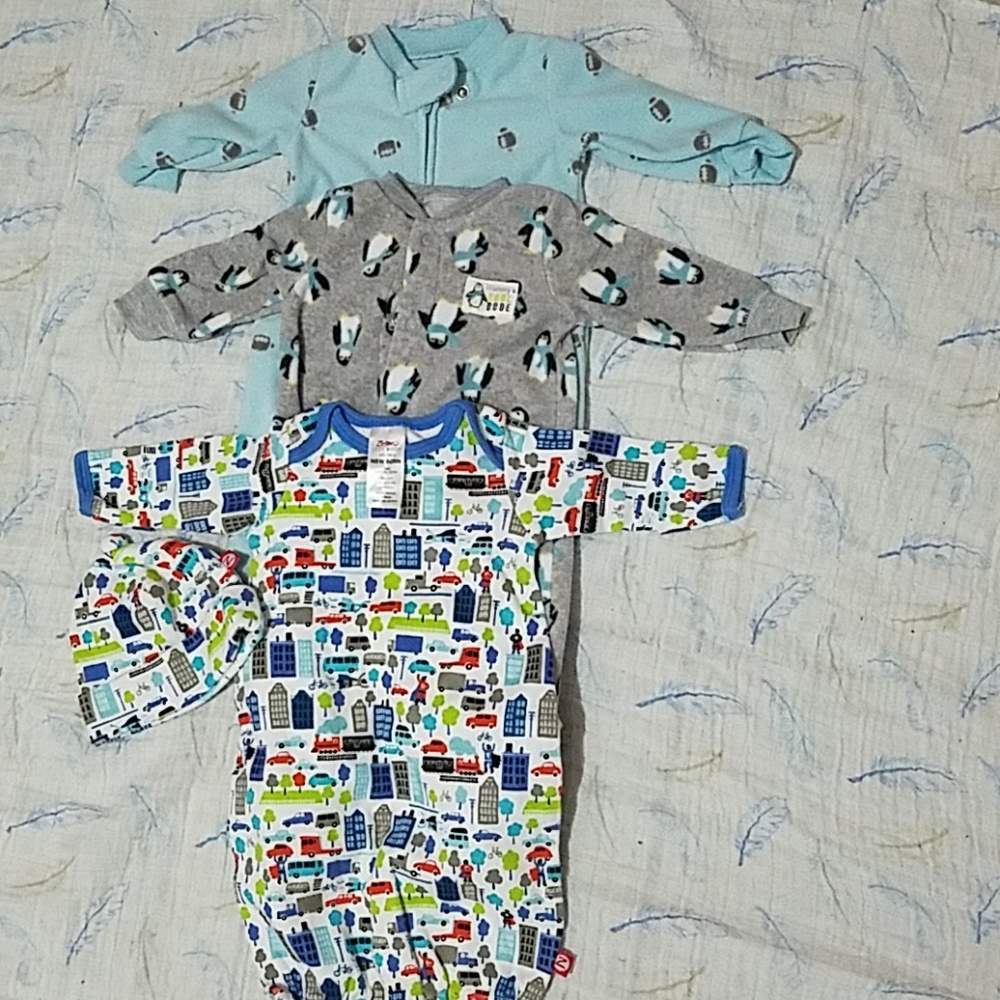 NB baby pjs